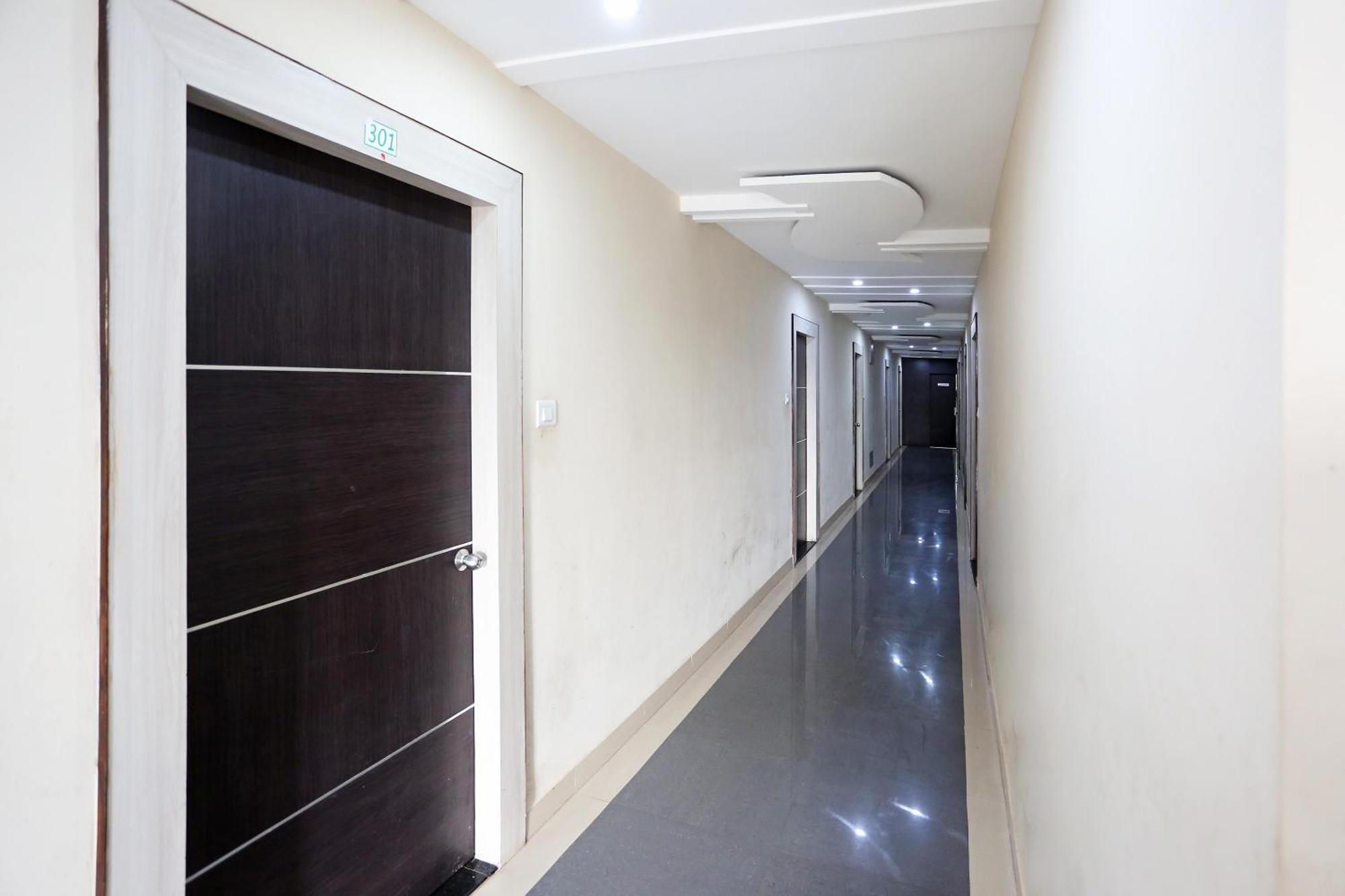 Subudhi'S Inn Пури Экстерьер фото
